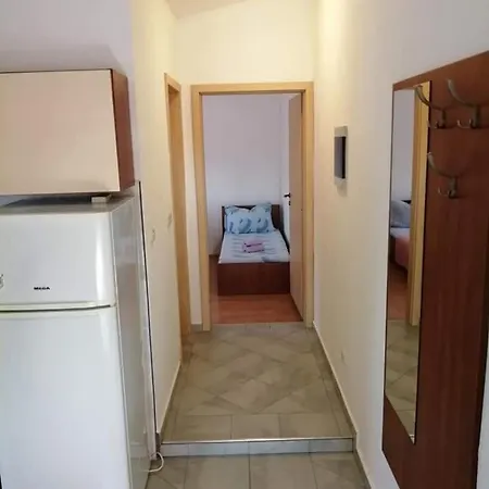 Amj House Апартаменты